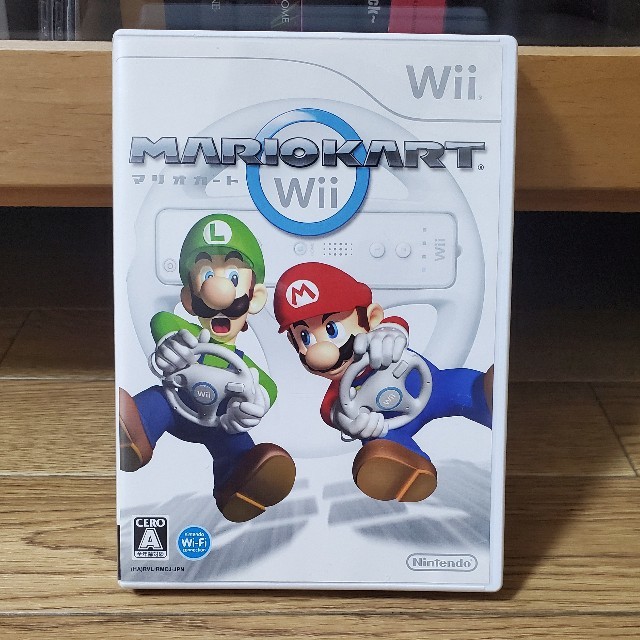 Wii(ウィー)のWii  マリオカート エンタメ/ホビーのゲームソフト/ゲーム機本体(家庭用ゲームソフト)の商品写真