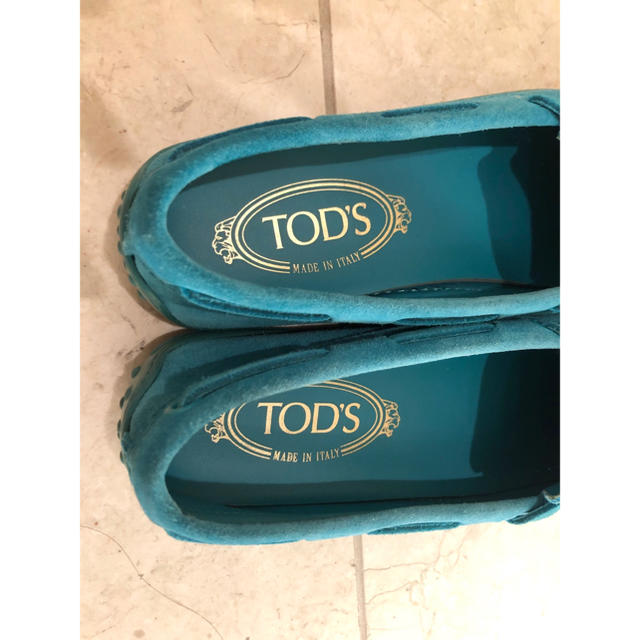 TOD'S(トッズ)のトッズ  TOD'S ドライビングシューズ　36.5 レディースの靴/シューズ(ローファー/革靴)の商品写真