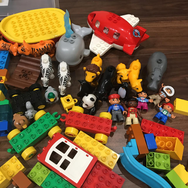 Lego 廃盤品 入手困難の通販 by nancy's shop｜レゴならラクマ - レゴ 「世界のどうぶつ」10805 デュプロ 2022人気