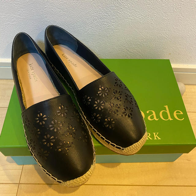 kate spade new york(ケイトスペードニューヨーク)のケイトスペード ガルシア ブラック 黒 フラットシューズ エスパドリーユ レディースの靴/シューズ(バレエシューズ)の商品写真