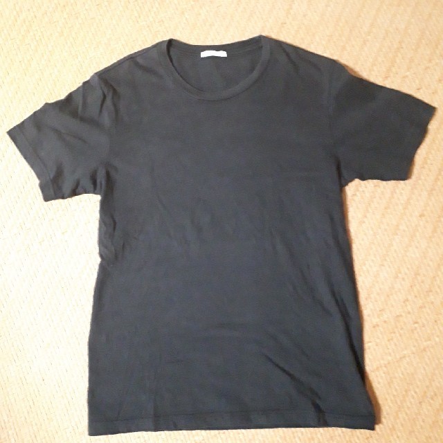 GU(ジーユー)のTシャツ◇ブラック◇S メンズのトップス(Tシャツ/カットソー(半袖/袖なし))の商品写真