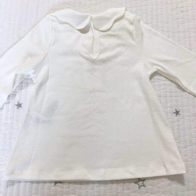 PETIT BATEAU(プチバトー)の新品未使用  プチバトー  衿付き  カットソー  36m キッズ/ベビー/マタニティのキッズ服女の子用(90cm~)(Tシャツ/カットソー)の商品写真