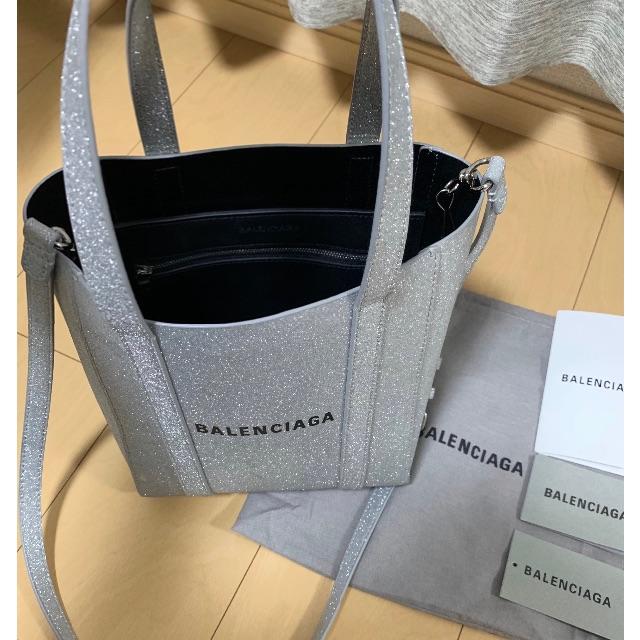 BALENCIAGA エブリデイトートバッグ　グリッター XXS