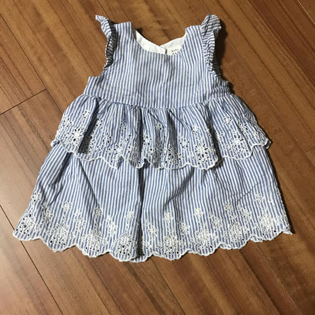 babyGAP(ベビーギャップ)のbaby GAP 水色ストラップのワンピース キッズ/ベビー/マタニティのベビー服(~85cm)(ワンピース)の商品写真