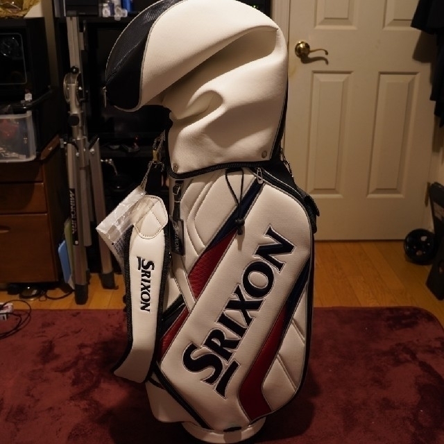 バッグSRIXON ゴルフバック +クラブ数本