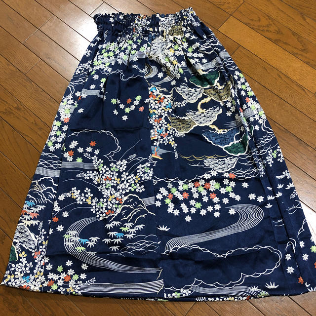 着物リメイク　スカート レディースの水着/浴衣(着物)の商品写真