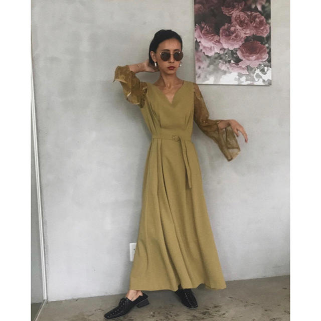 Ameri VINTAGE(アメリヴィンテージ)のAMERI   BACK FLARE REFINED DRESS レディースのフォーマル/ドレス(ロングドレス)の商品写真