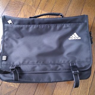 アディダス(adidas)のなおまま専用　　　　　　　　　　　　　　　　アディダス　カバン　未使用(レッスンバッグ)