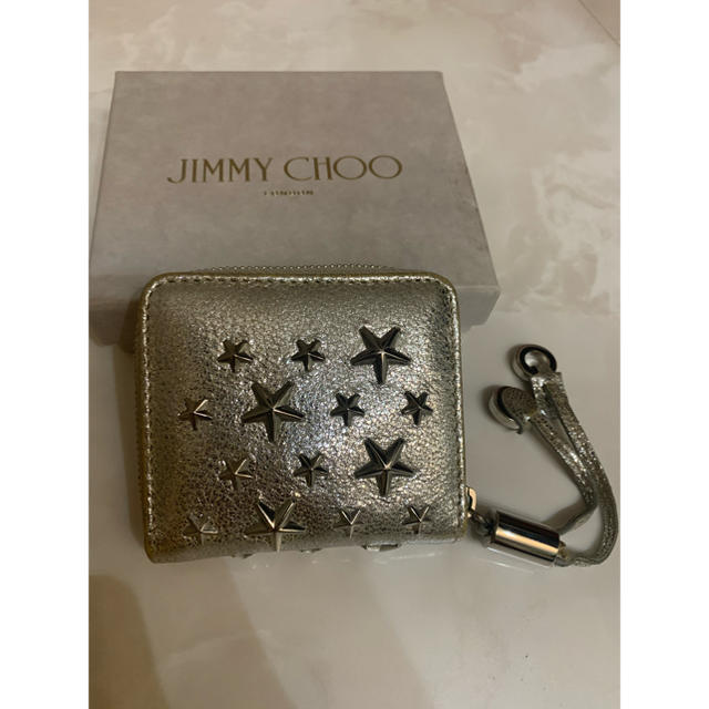 JIMMY CHOO(ジミーチュウ)のジミーチュウ　コインケース　シルバー色 メンズのファッション小物(コインケース/小銭入れ)の商品写真