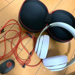 ビーツバイドクタードレ(Beats by Dr Dre)のBeats by Dr Dre STUDIO WIRELESS WHITE(ヘッドフォン/イヤフォン)