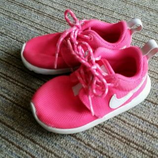 ナイキ(NIKE)の子供靴　ナイキ　(スニーカー)