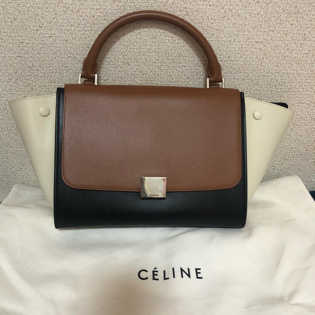 celine(セリーヌ)のCELINE トラペーズ　バッグ　スモール レディースのバッグ(ハンドバッグ)の商品写真