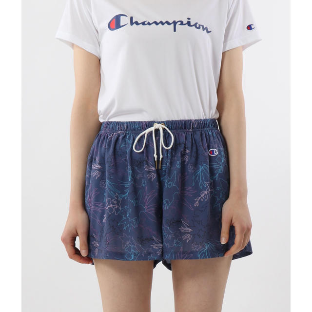 Champion(チャンピオン)の緊急値下げ！champion フレアショーツ　ショートパンツ レディースのパンツ(ショートパンツ)の商品写真