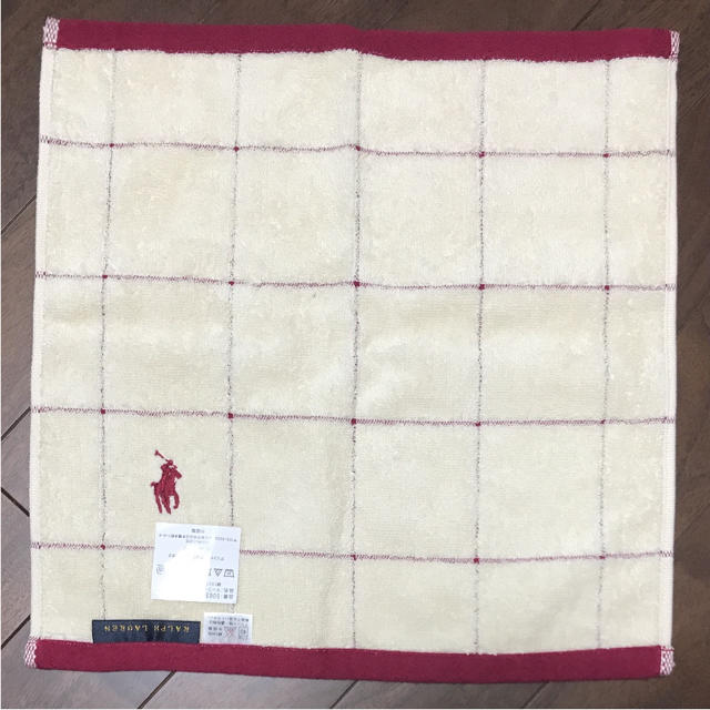 POLO RALPH LAUREN(ポロラルフローレン)の【新品】ラルフローレン ウォッシュタオル 34x34cm 白地x赤ライン インテリア/住まい/日用品の日用品/生活雑貨/旅行(タオル/バス用品)の商品写真