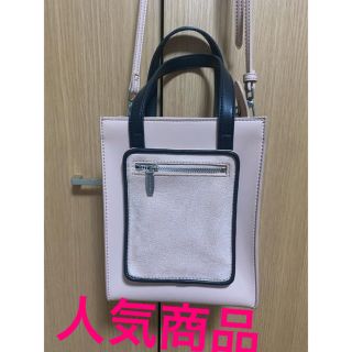 チャールズアンドキース(Charles and Keith)のチャールズアンドキース  ショルダーバック(ショルダーバッグ)