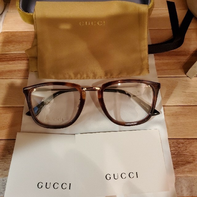 Gucci(グッチ)のUCCI GG0323O 伊達メガネ レディースのファッション小物(サングラス/メガネ)の商品写真