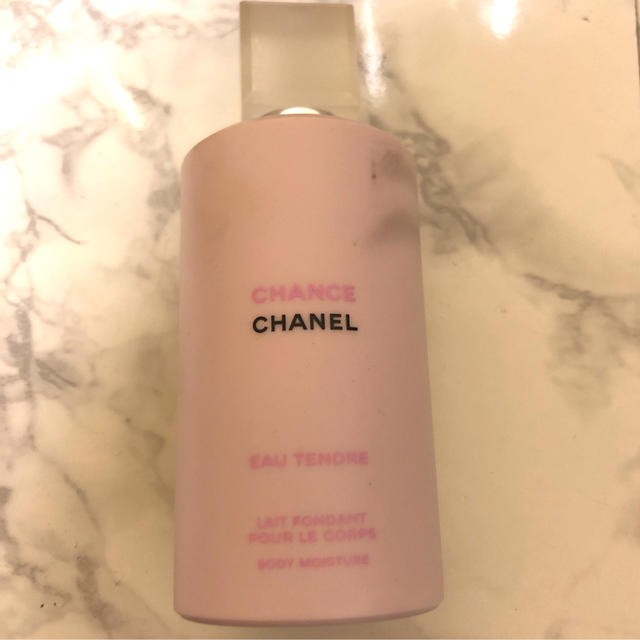 CHANEL(シャネル)のCHANEL シャネル チャンス　オータンドゥル　ボディモイスチャー コスメ/美容のボディケア(ボディクリーム)の商品写真