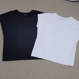 ユニクロ(UNIQLO)のユニクロ コットンリラックスフレンチスリーブT Sサイズ(Tシャツ(半袖/袖なし))