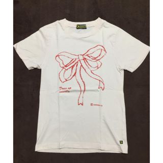 コムサイズム(COMME CA ISM)のリボンプリントＴシャツ(Tシャツ(半袖/袖なし))