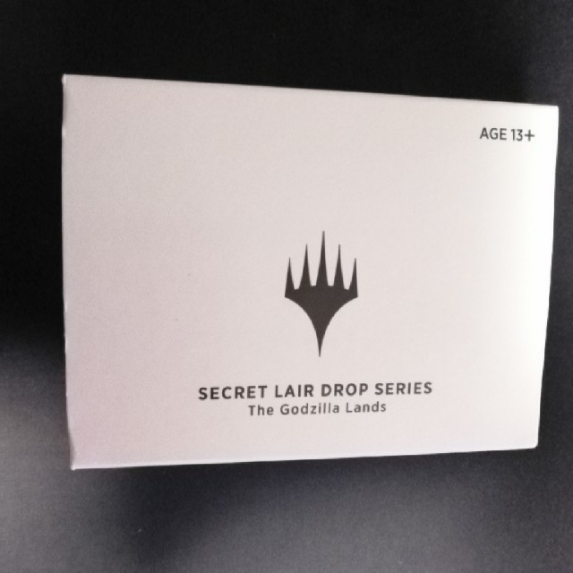 マジック:ザ・ギャザリング - MTG secret lair the GODZILLA マジック:ザ・ギャザリング - MTG secret lair the GODZILLA