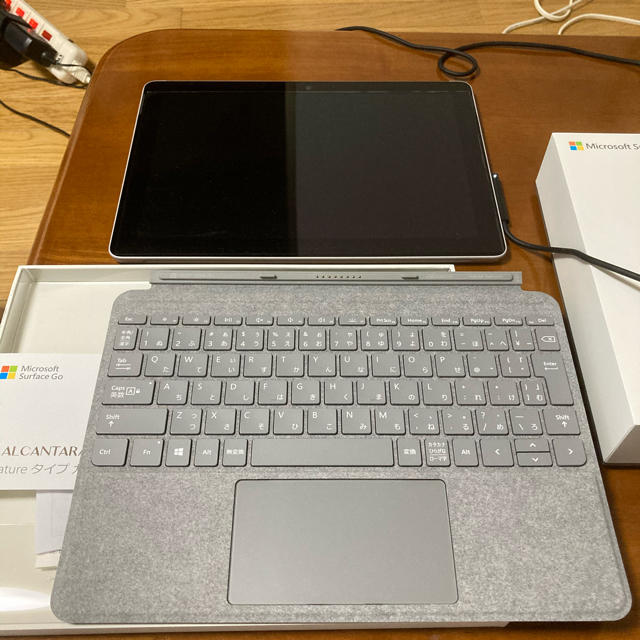 Microsoft(マイクロソフト)のSurface Go スマホ/家電/カメラのPC/タブレット(タブレット)の商品写真