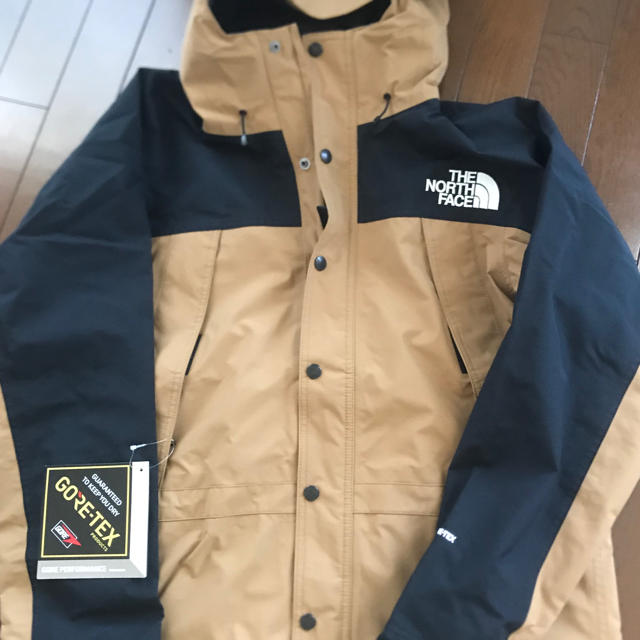 THE NORTH FACE ﾏｳﾝﾃﾝﾗｲﾄｼﾞｬｹｯﾄM UB新作