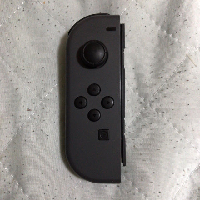 Nintendo Switch(ニンテンドースイッチ)のジョイコン　左　 エンタメ/ホビーのゲームソフト/ゲーム機本体(家庭用ゲーム機本体)の商品写真