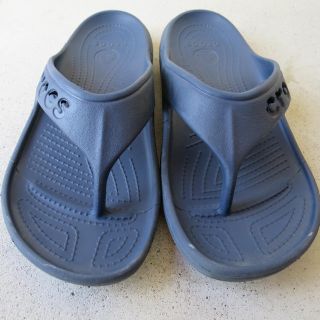 クロックス(crocs)のCROCS クロックス ビーチサンダル ネイビー　25cm(ビーチサンダル)