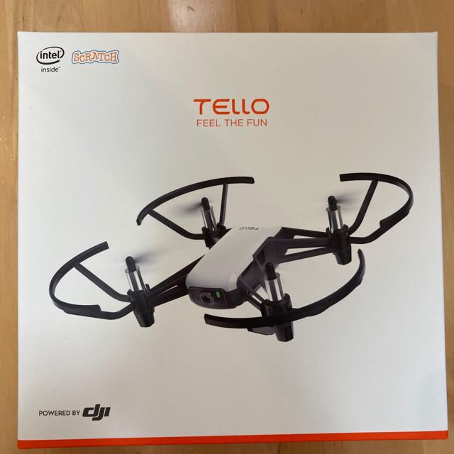 DJI社　Telloドローン