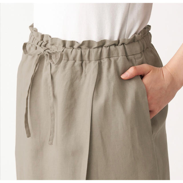MUJI (無印良品)(ムジルシリョウヒン)の無印　フレンチリネンタックスカート  婦人　M   モカブラウン レディースのスカート(ロングスカート)の商品写真