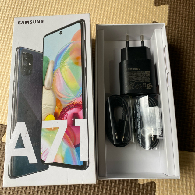 SAMSUNG(サムスン)のGalaxy A71 SIMフリー 128GB 美品 スマホ/家電/カメラのスマートフォン/携帯電話(スマートフォン本体)の商品写真