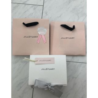 ジルスチュアート(JILLSTUART)のジルスチュアート　ギフトボックス(ショップ袋)