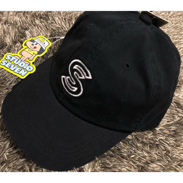GU(ジーユー)のGU✖️STUDIO SEVEN キャップ 黒 メンズの帽子(キャップ)の商品写真