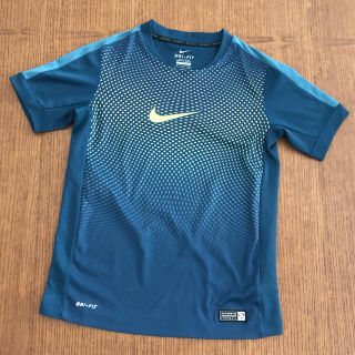 ナイキ(NIKE)のナイキ　サッカー　ドライフィットTシャツ　S（140） (ウェア)