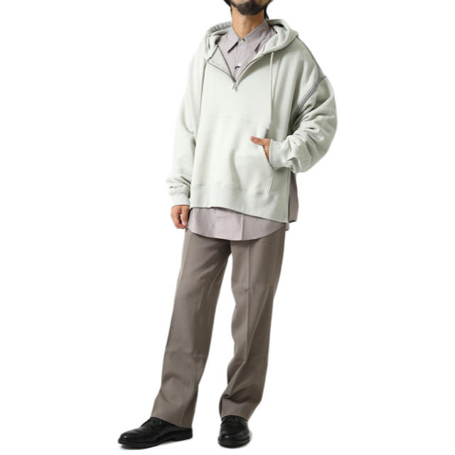 YOKE 【別注】OVERSIZED PIPING HALF ZIP PARKA 人気商品を激安通販 【ヒデさん専用】YOKE / OVERSIZED HALF ZIP PARKA パーカー