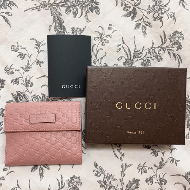 GUCCI グッチ グッチシマ マイクログッチ 財布 二つ折り 折りたたみ