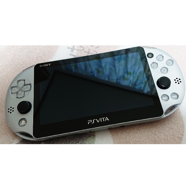 PlayStation Vita PCH-2000