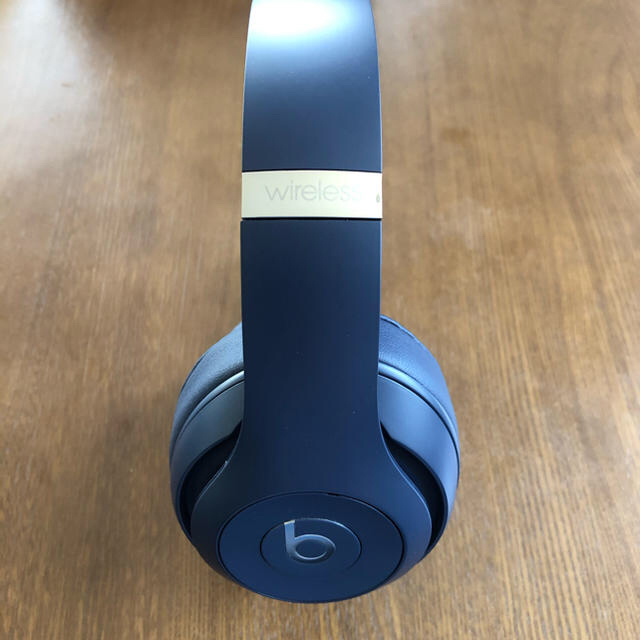 Beats by Dr Dre(ビーツバイドクタードレ)のBeats STUDIO3 WIRELESS ブルー スマホ/家電/カメラのオーディオ機器(ヘッドフォン/イヤフォン)の商品写真