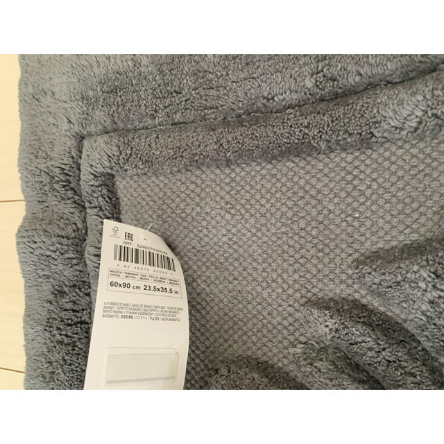 ZARA HOME(ザラホーム)のＨＡＮＡ様専用　　ZARA HOMEバスマット インテリア/住まい/日用品のラグ/カーペット/マット(バスマット)の商品写真