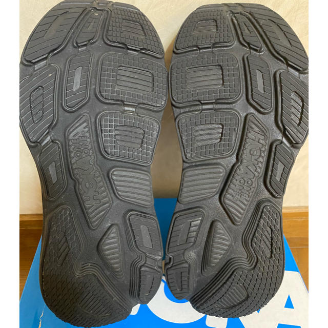 Engineered Garments(エンジニアードガーメンツ)の【定価以下】HOKA ONEONE BONDI 6 ホカオネオネ ボンダイ 6 メンズの靴/シューズ(スニーカー)の商品写真