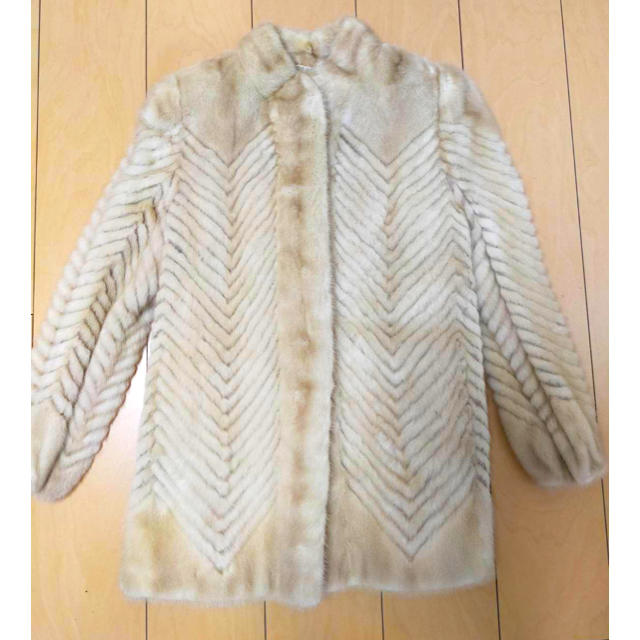 ミンクコート レディースのジャケット/アウター(毛皮/ファーコート)の商品写真