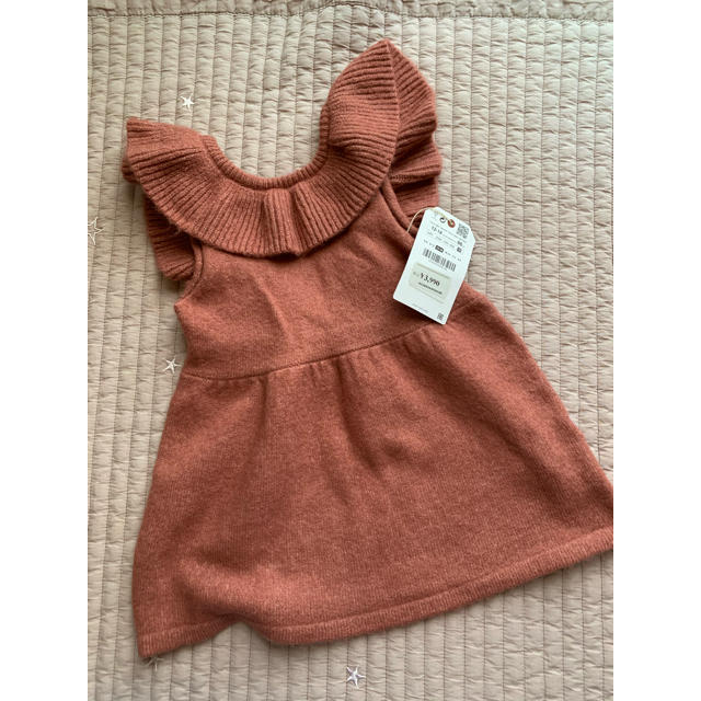 ZARA KIDS(ザラキッズ)の新品未使用　　ZARA フリル付きジャンパースカート 86 キッズ/ベビー/マタニティのベビー服(~85cm)(ワンピース)の商品写真