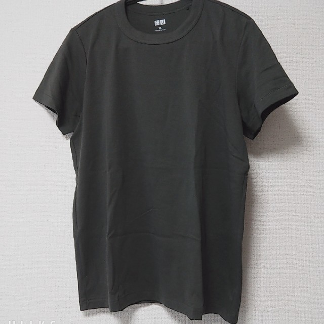 UNIQLO(ユニクロ)のUNIQLO Tシャツ レディースのトップス(Tシャツ(半袖/袖なし))の商品写真