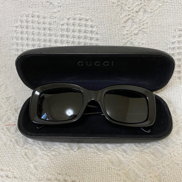 Gucci(グッチ)のGUCCI サングラス レディースのファッション小物(サングラス/メガネ)の商品写真