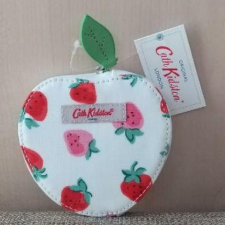 キャスキッドソン(Cath Kidston)の❰新品❱ キャスキッドソン 苺 コインケース(コインケース)