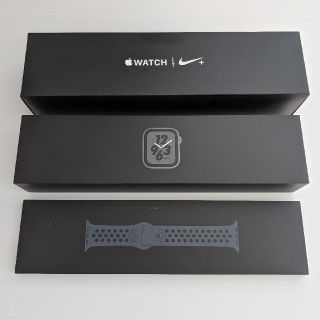 アップル(Apple)のApple Watch Nike+ Series 4 40mm スペースグレイ(腕時計(デジタル))