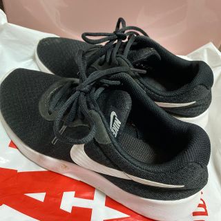 ナイキ(NIKE)のNIKE スニーカー　レディース　24.5cm (スニーカー)