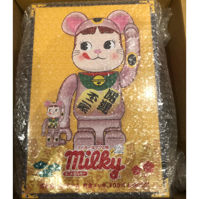 BE@RBRICK 招き猫 ペコちゃん 桃金メッキ 100％ ＆ 400％おもちゃ/ぬいぐるみ