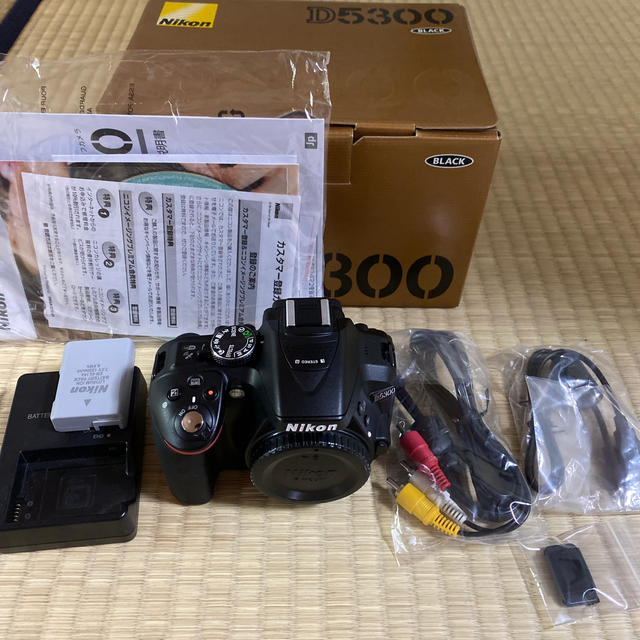 【HIRO様専用】Nikon D5300 ニコン　カメラ　ブラック　ボディ