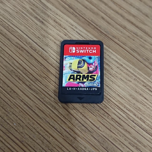 Nintendo Switch(ニンテンドースイッチ)のswitch ARMS アームズ エンタメ/ホビーのゲームソフト/ゲーム機本体(家庭用ゲームソフト)の商品写真